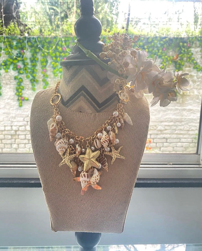 Shell Charm Necklace