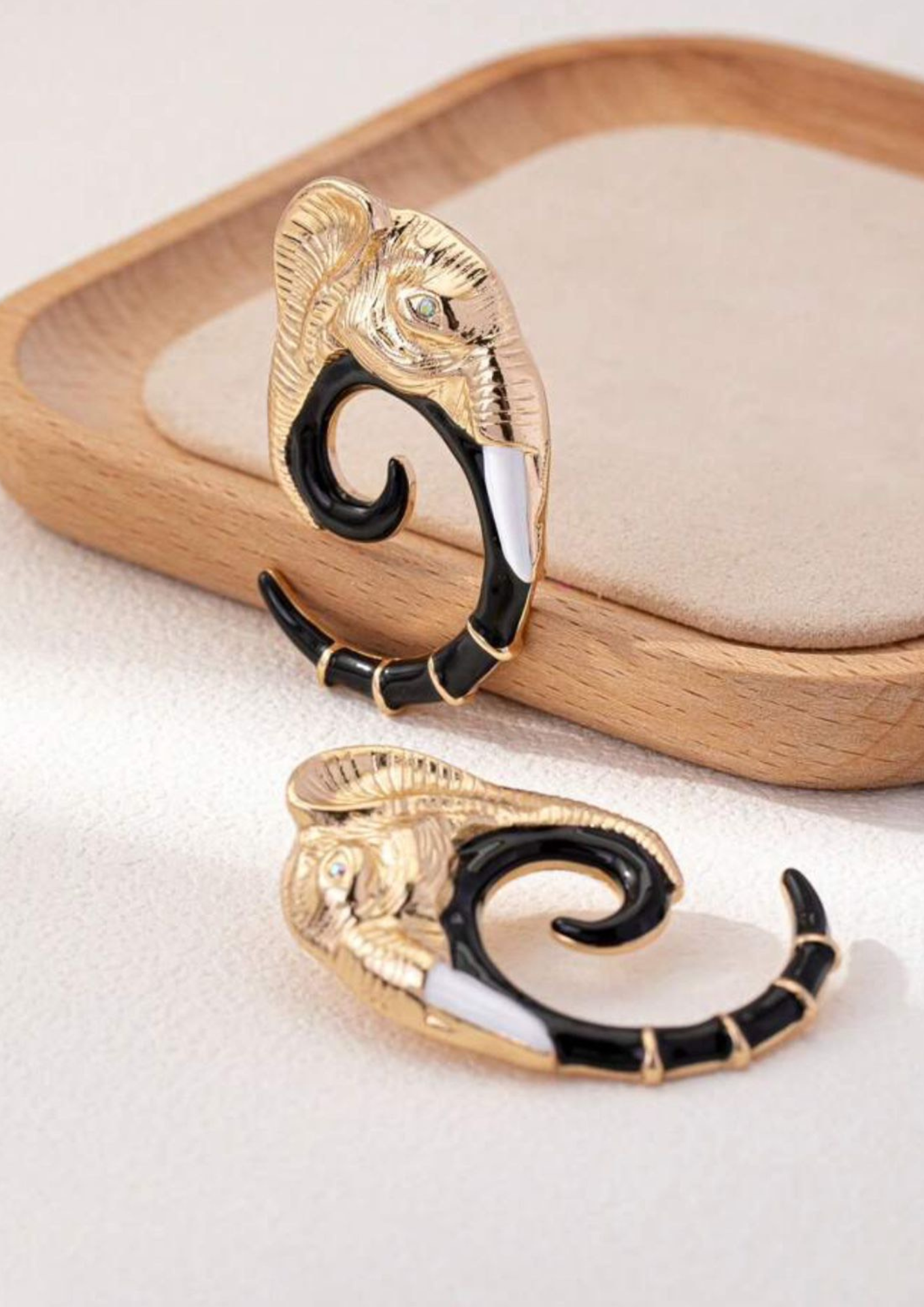 Elephant Figure Stud Earrings
