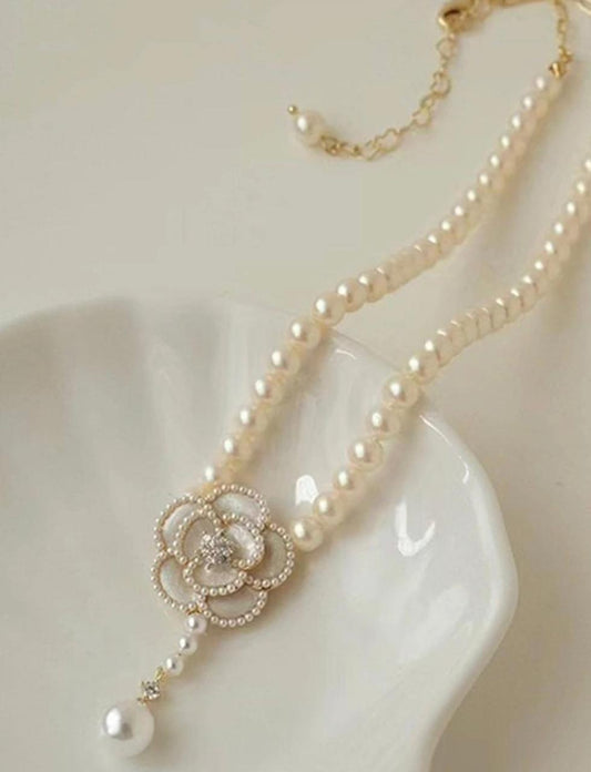 Pearl Neckllace