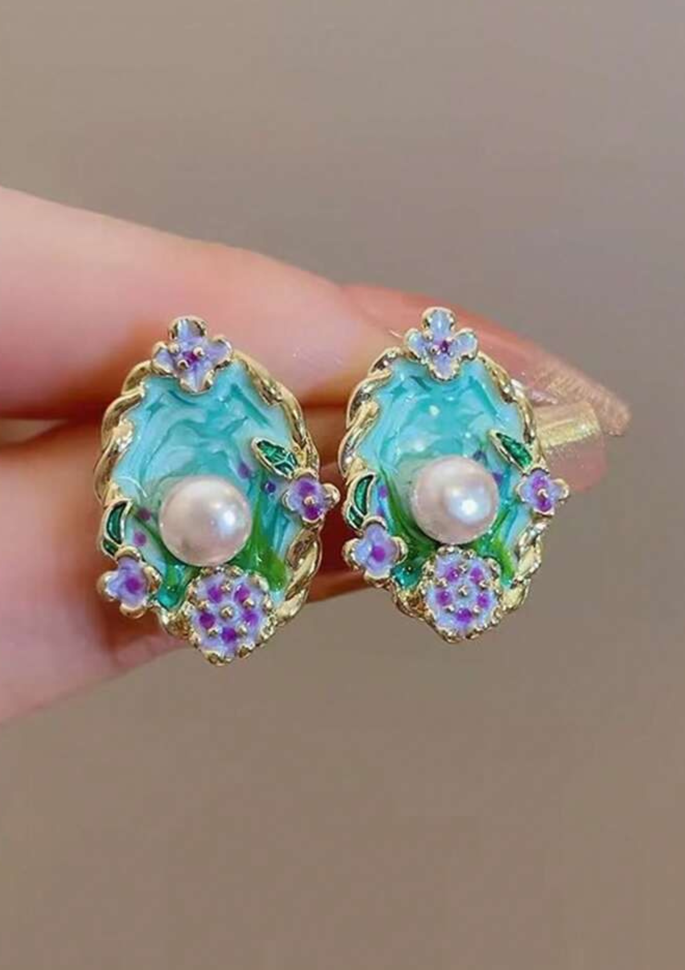 Resin Stud Earring