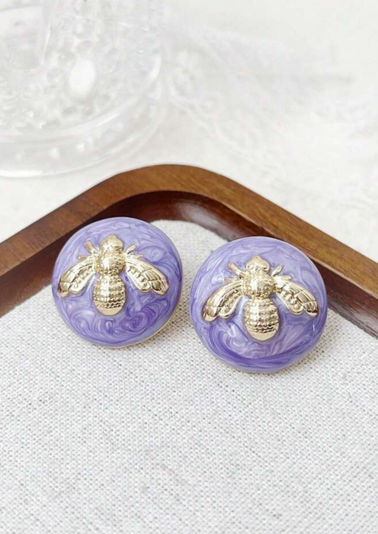 Vintage Bee Stud